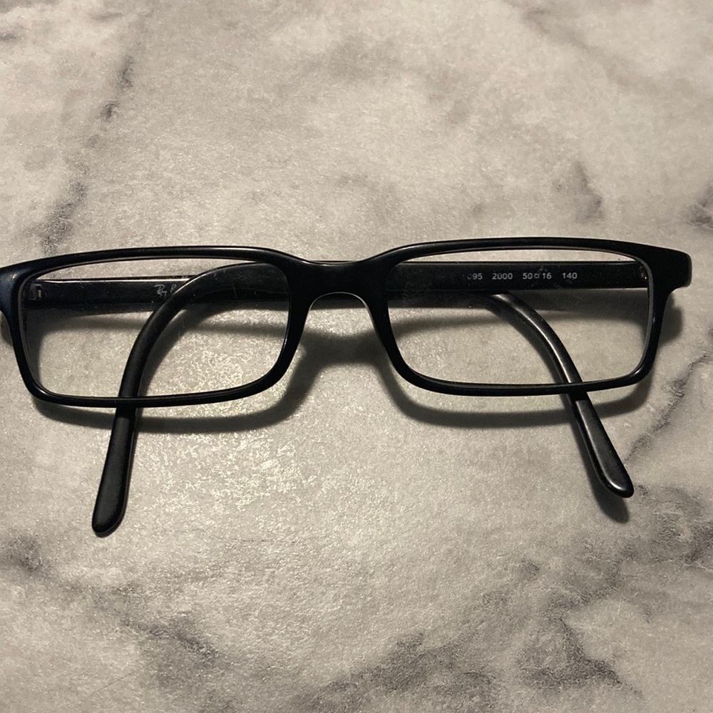 Ray ban